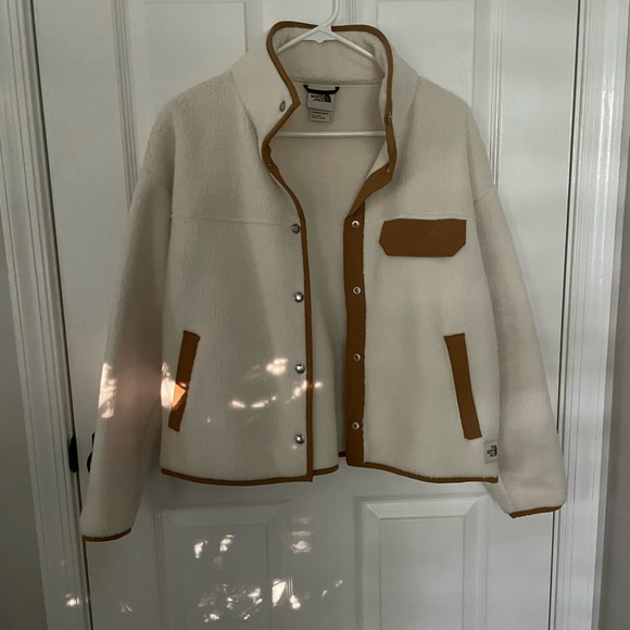 EUC The North Face Cream/Tan Button Up Jacket Small - Picture 4 of 7